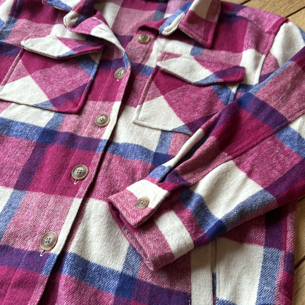Plaid shacket - Picture 7 of 8